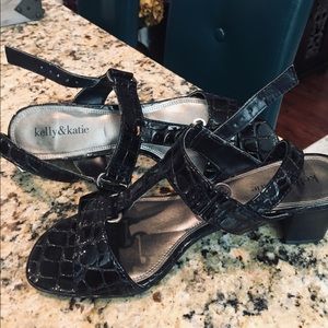 Black, reptile patent leather, block heel